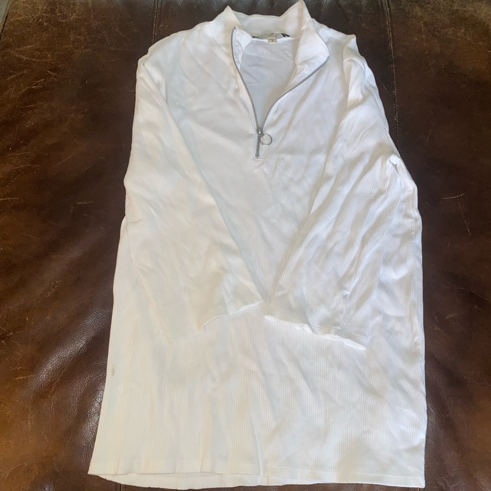 White express three quarter sleeve shirt